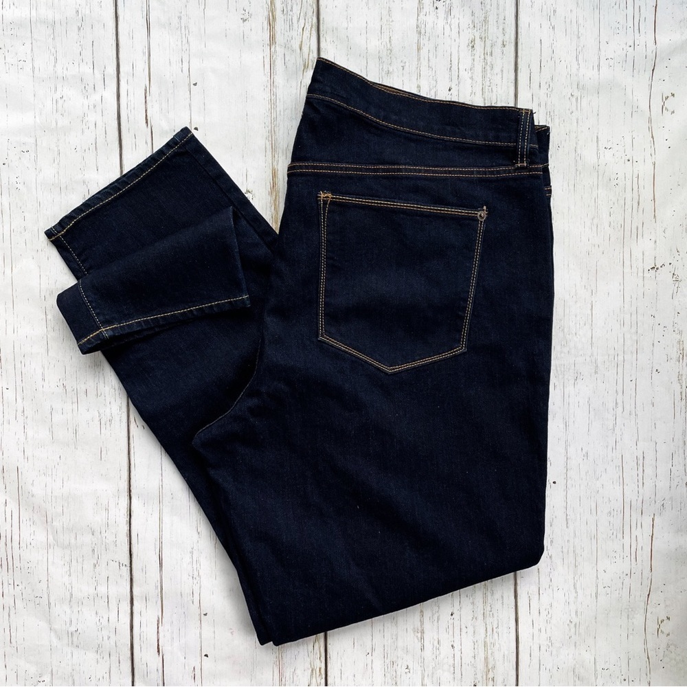 Old Navy Women’s The Flirt Dark-wash Plus Size Skinny Jeans Size 18 Regular - Picture 3 of 7